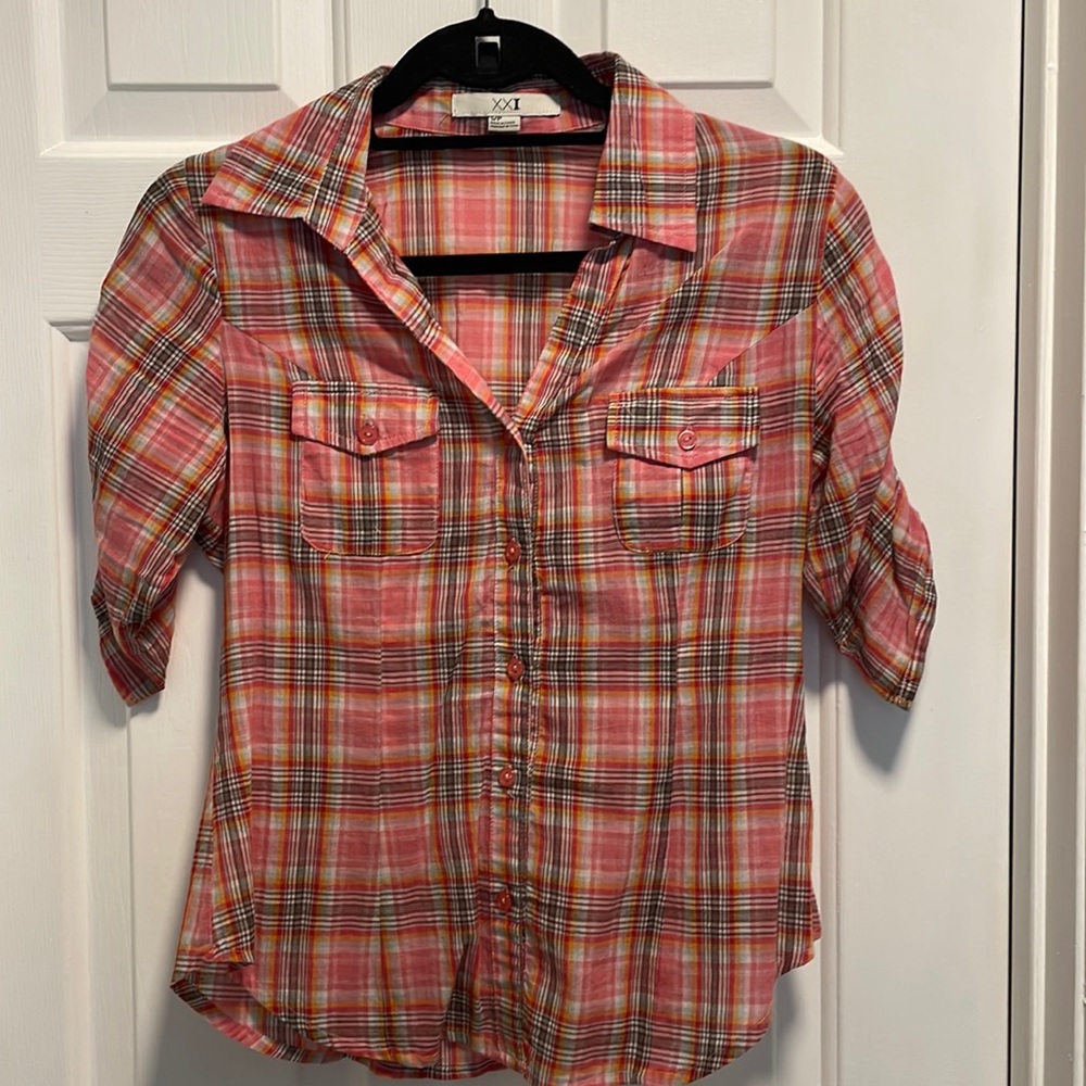 Pink plaid top